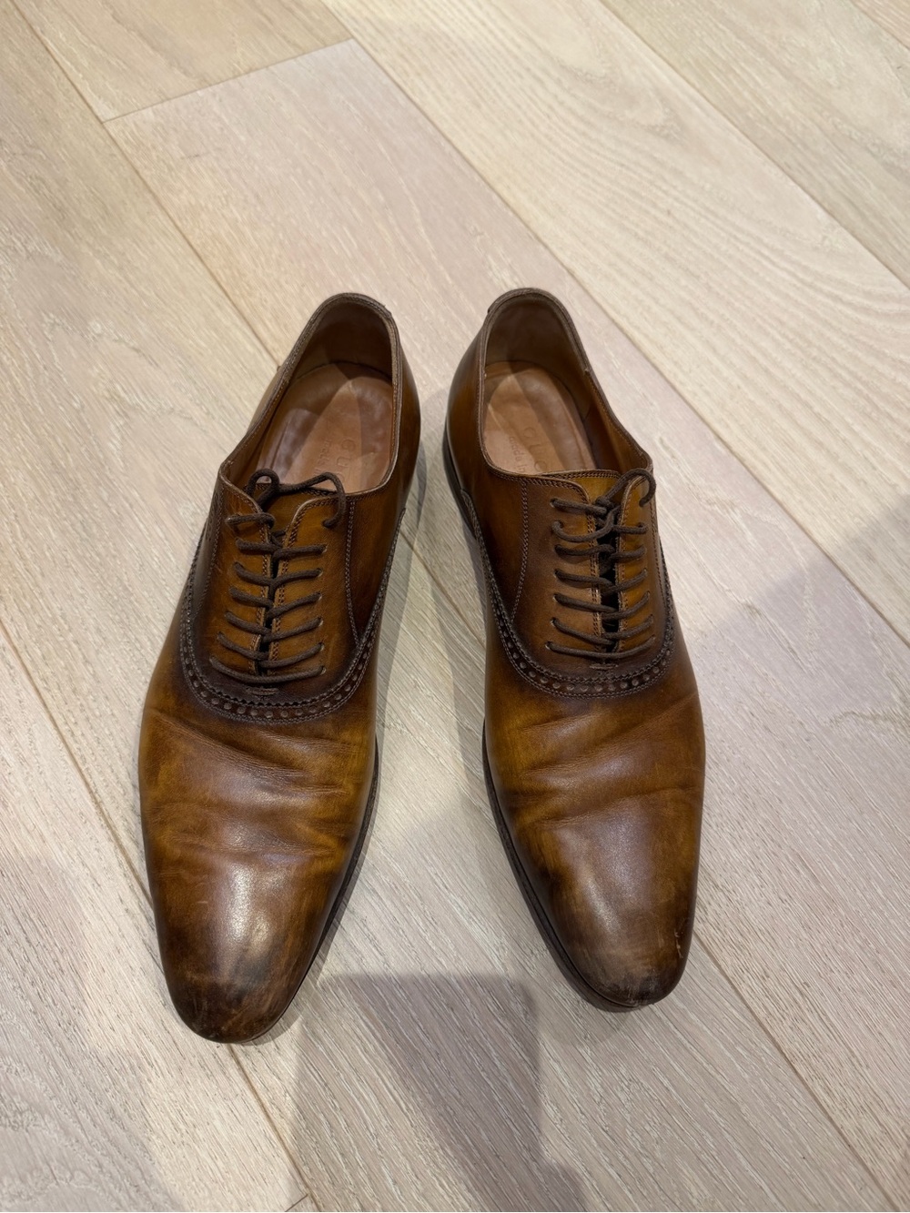 Authentic Gucci Men's Classic faded Brown Leather shoes sz 38 1/2